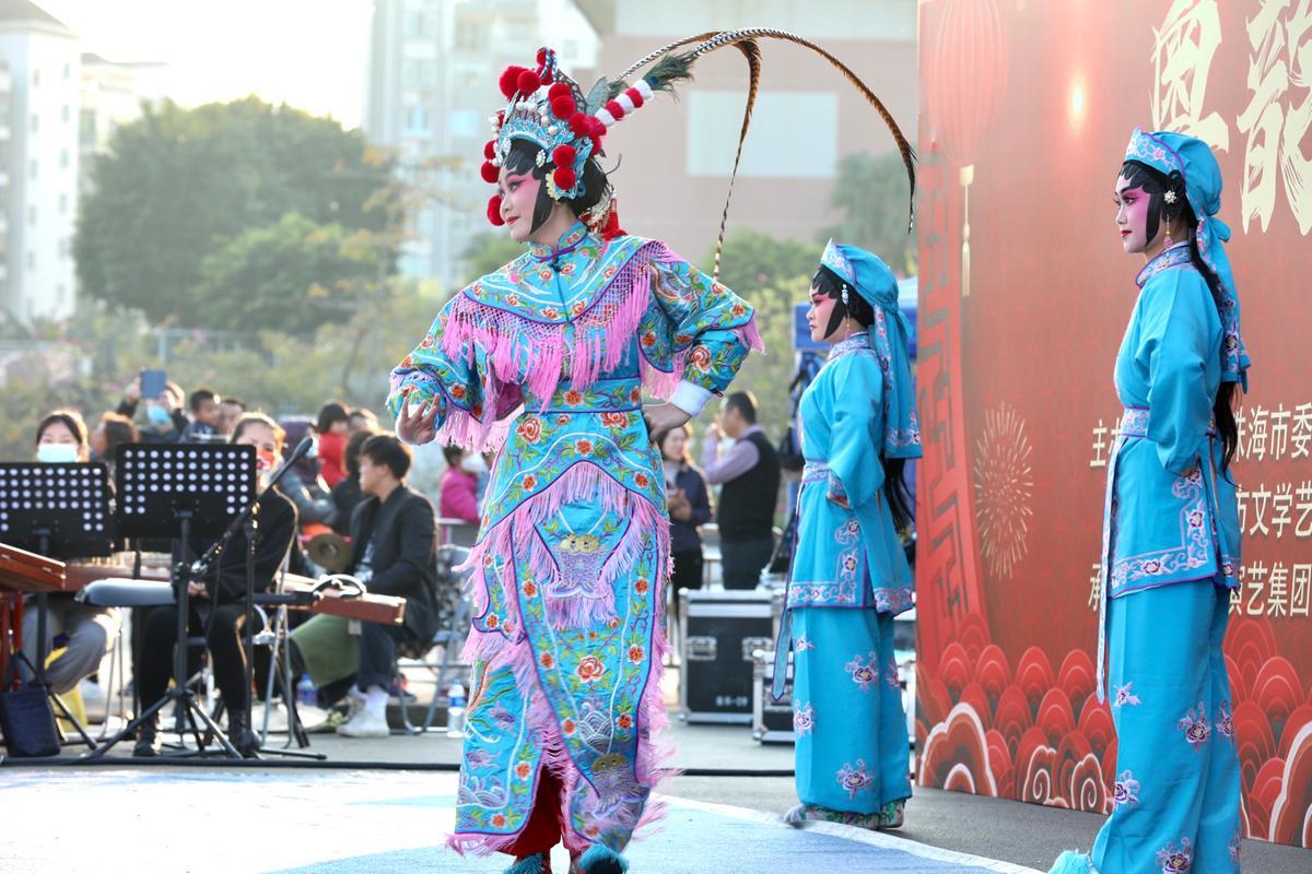 </p><p>南方+ 拍摄