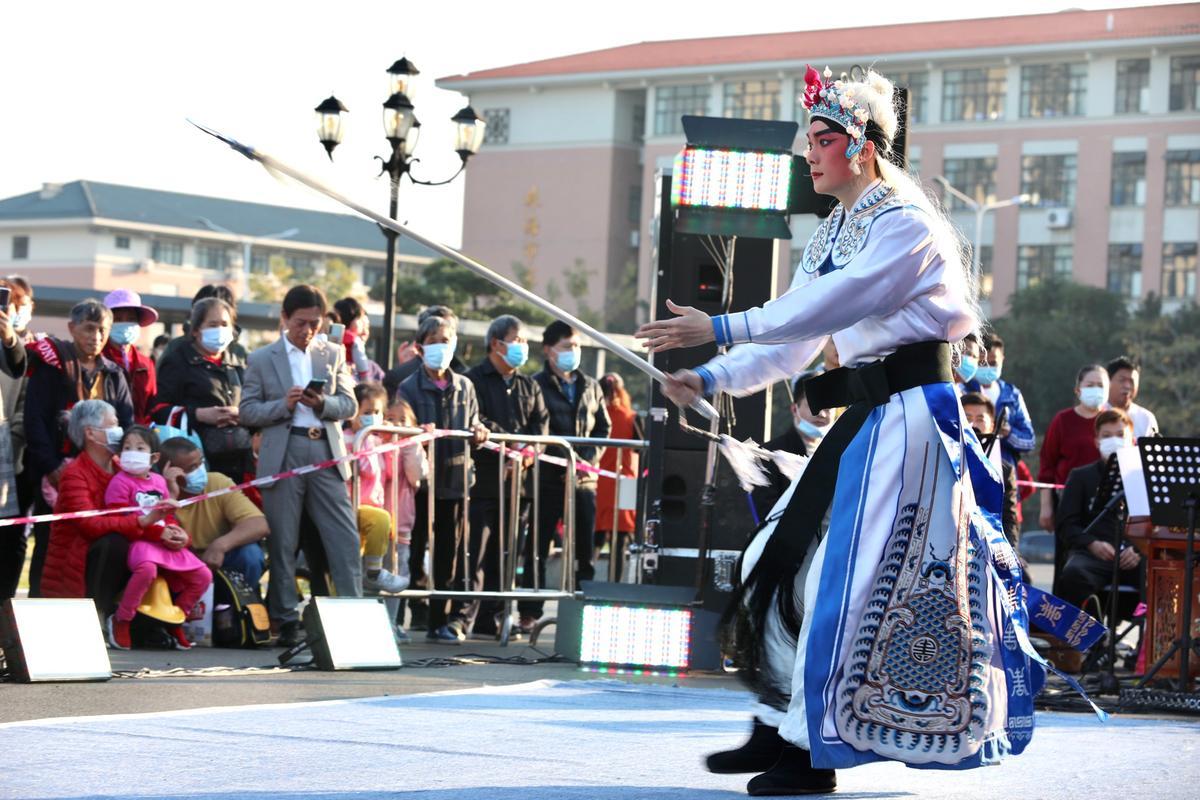 </p><p>南方+ 拍摄