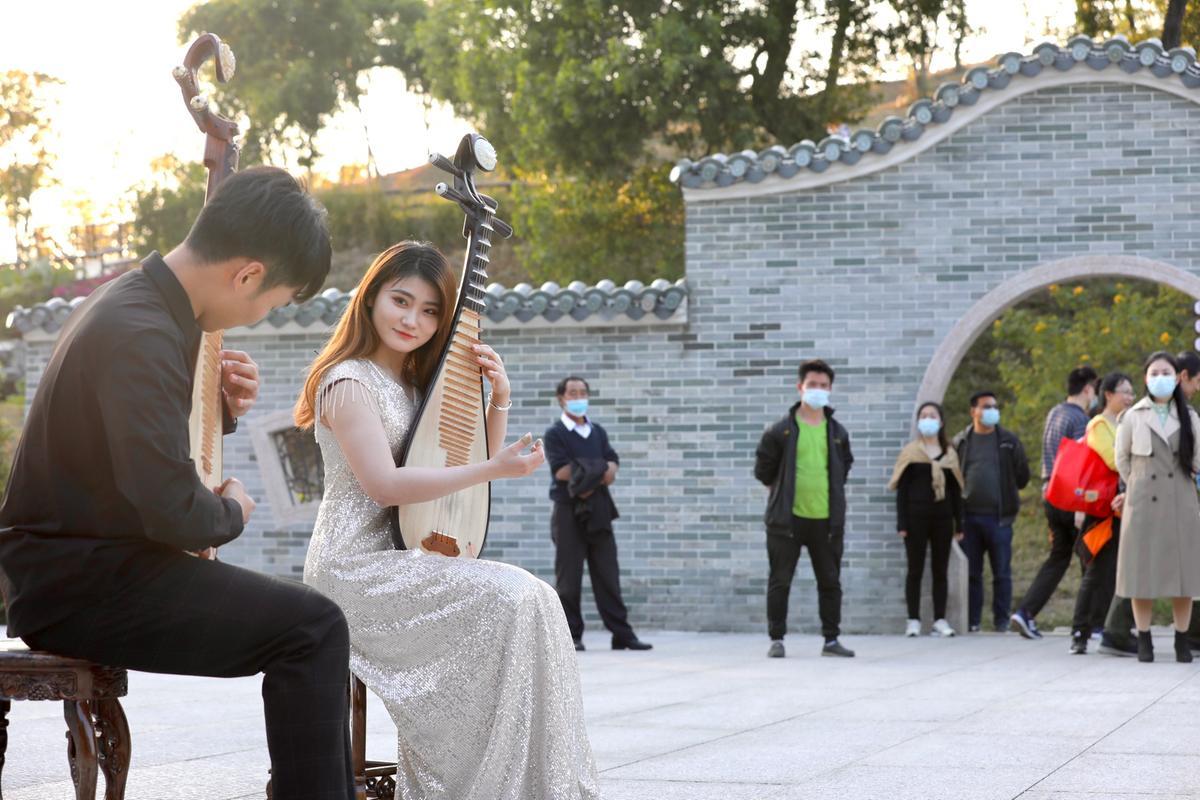 </p><p>南方+ 拍摄