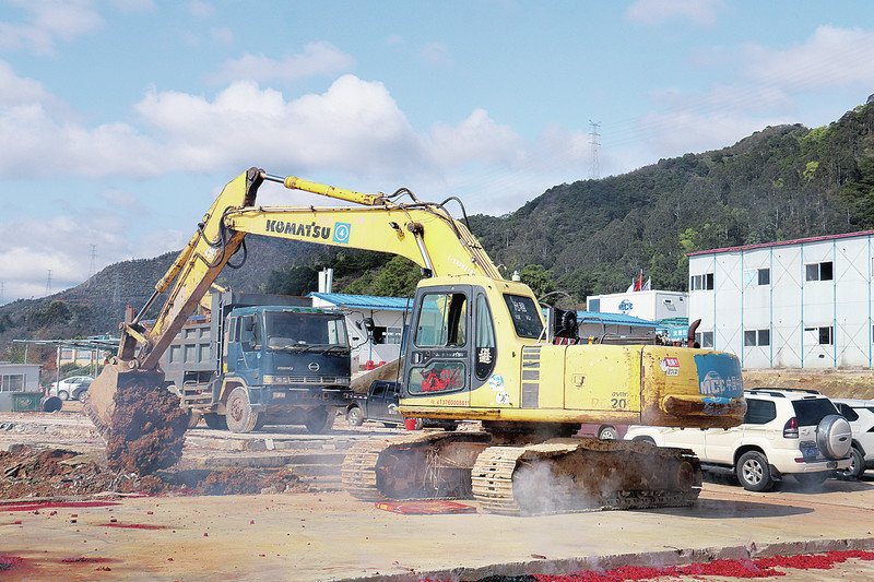 廣州應用科技學院肇慶校區二期工程開工動土.林玉萍 攝