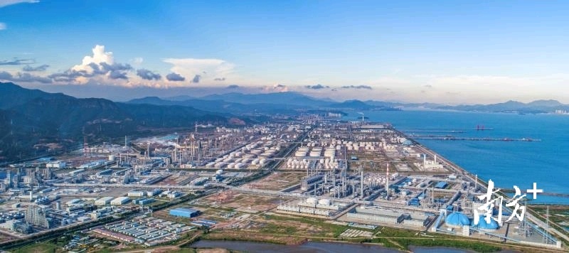 大亚湾石化区。