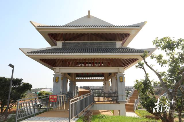 1號(hào)觀景亭。 