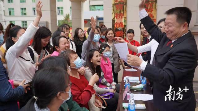 化州法院:维护妇女儿童权益,我们在路上