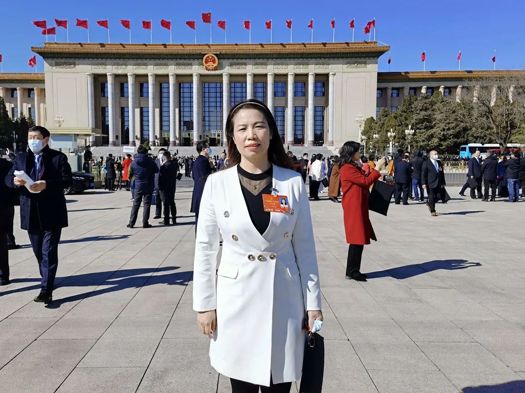 米雪梅让更多随迁子女入读公办学校