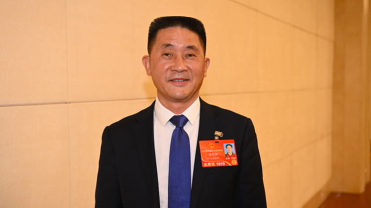 全国人大代表李舒强：加强公益性公墓供给，实现一镇一公益性公墓