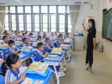 深圳学校暂停网课组织教师支援抗疫？别传啦，假的！