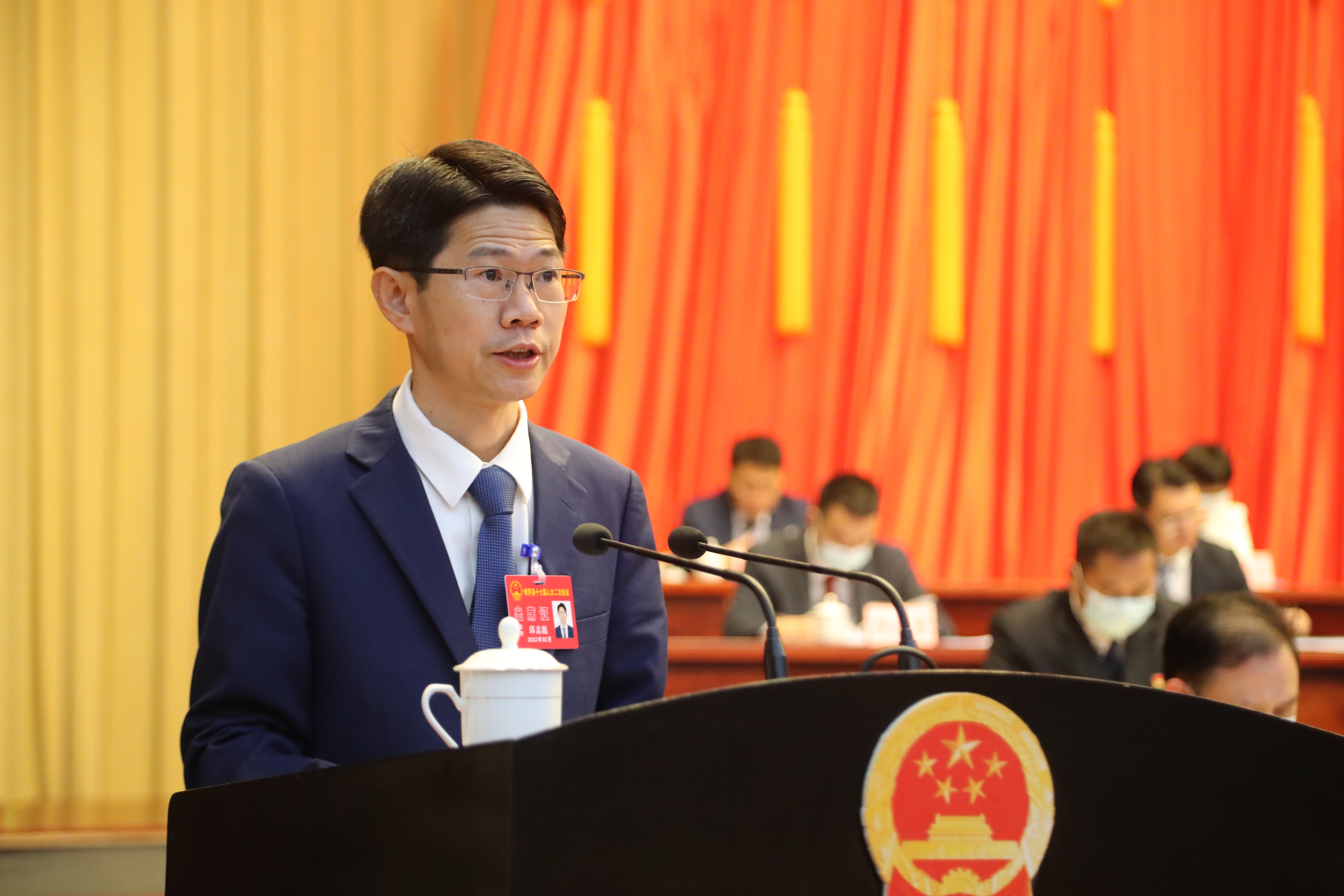 两会快评博罗县政府工作报告出现31次稳意味着什么