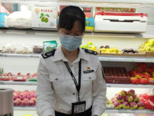 防疫前线的妈妈致信女儿：待疫情散去，一起看大鹏的山海|美好家园共同守护