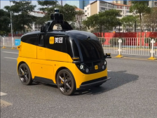 无人车化身快递小哥送货上门，坪山疫情防控有这个“黑科技”