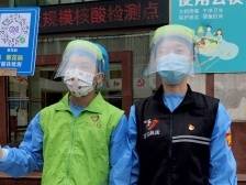 特写|万江抗疫“夫妻档”：是战友、是后盾，也是“引路人”