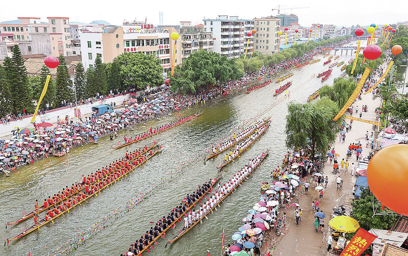 百舸争流(高要金利) 李金泉 摄 百舸争流(高要金利) 李金泉 摄