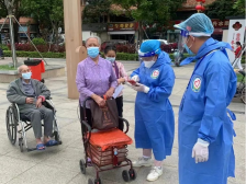 1小时集结700余名志愿者，中堂核酸采样现场暖人心