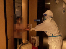 中山女孩隔离中过12岁生日，苏炳添寄签名照为她庆生