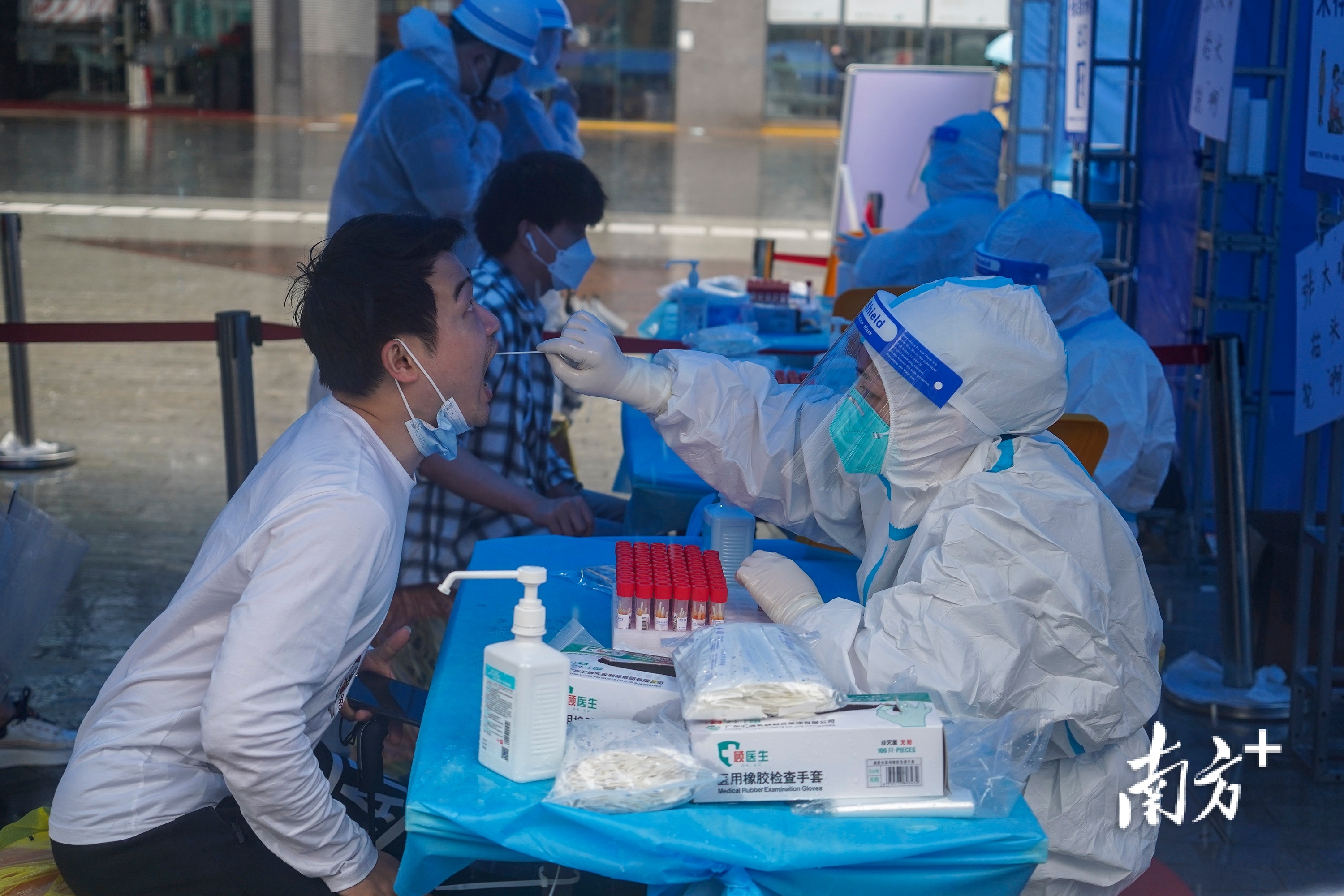 南方+ 朱洪波 拍摄