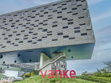 万科年报：营收4528亿元，非开发业务进入发展快车道