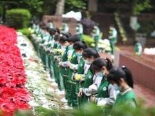 最闪亮的坐标丨追寻红色足迹习近平饱含深情缅怀英烈