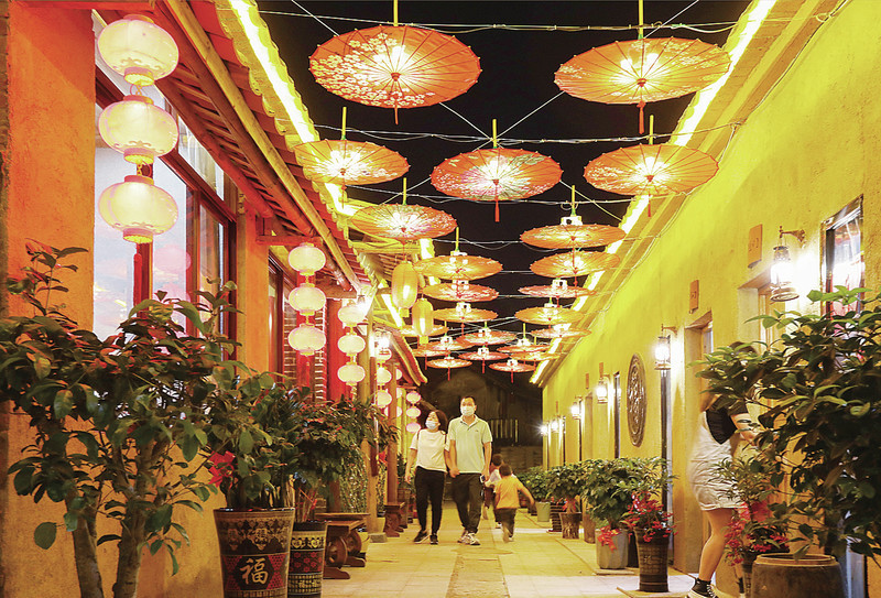 端州石牌里民宿文创街区美食宵夜街营业