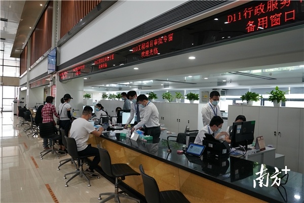 南方+ 梁维春 拍摄