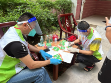 管控区日记｜一线目击广州白云区确诊案例转运现场