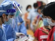 广州：电话问诊上门送医，“三人小组”在行动