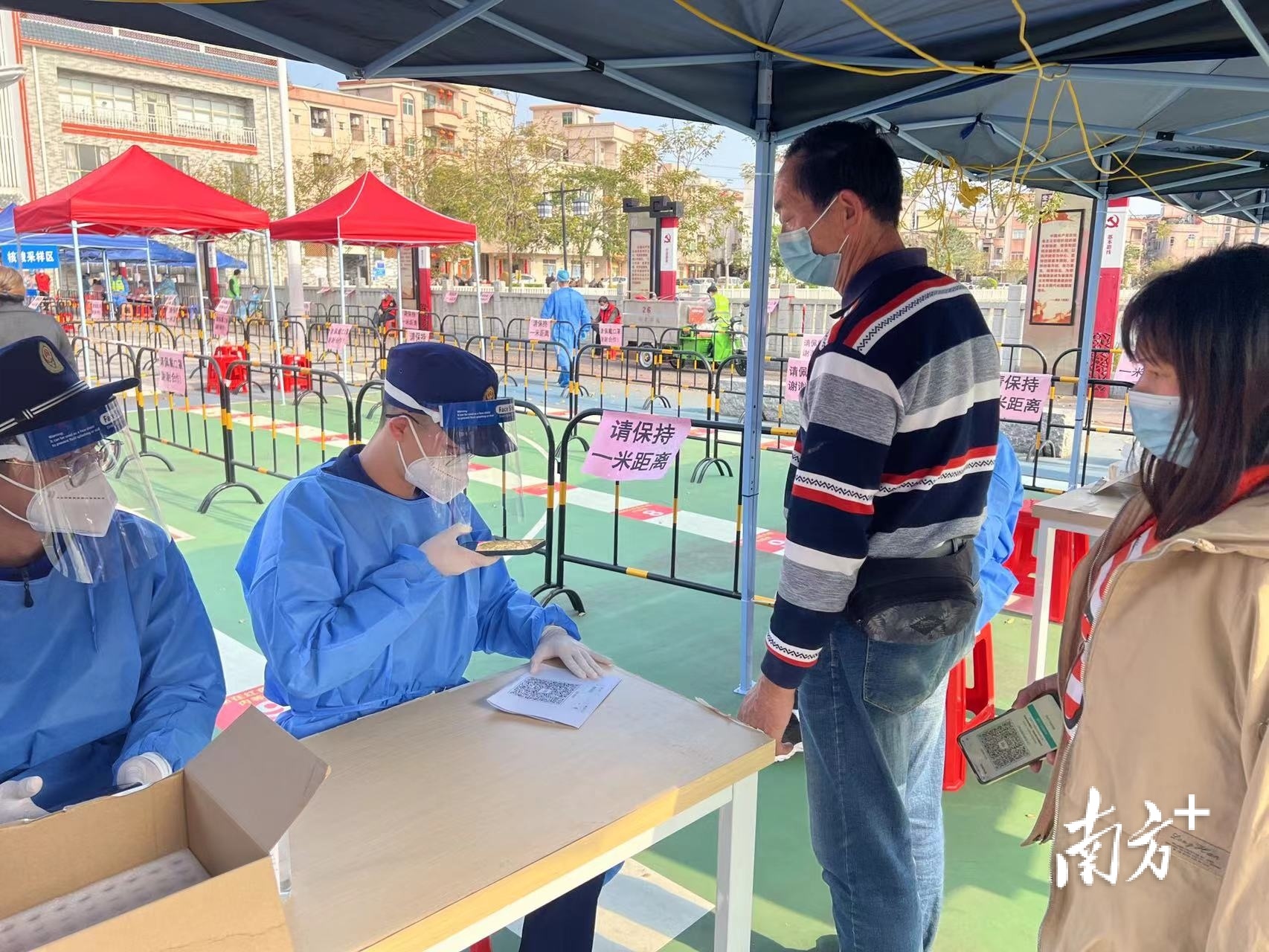 钟敬香  南方+ 丘想明 拍摄