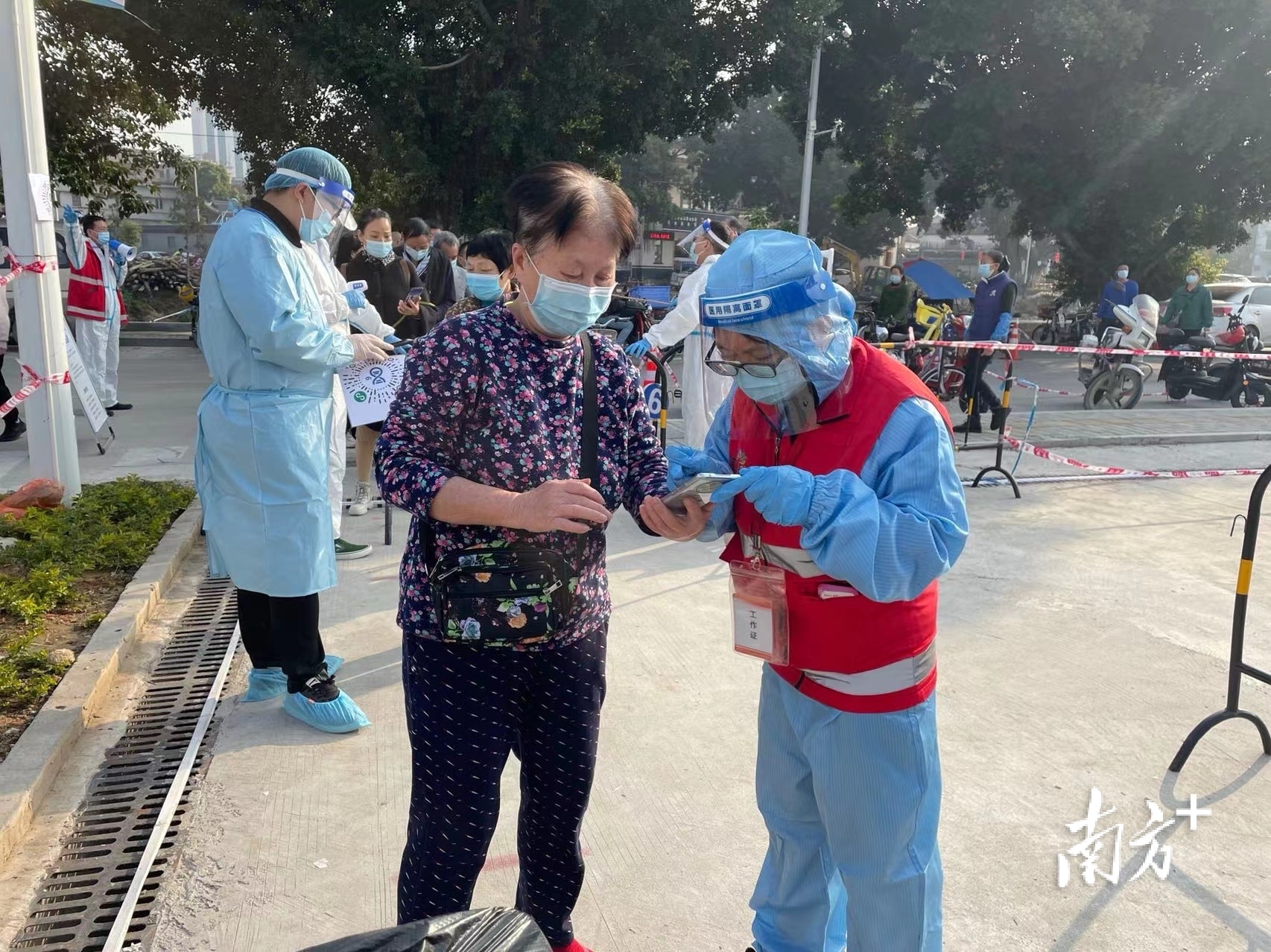 钟敬香  南方+ 丘想明 拍摄