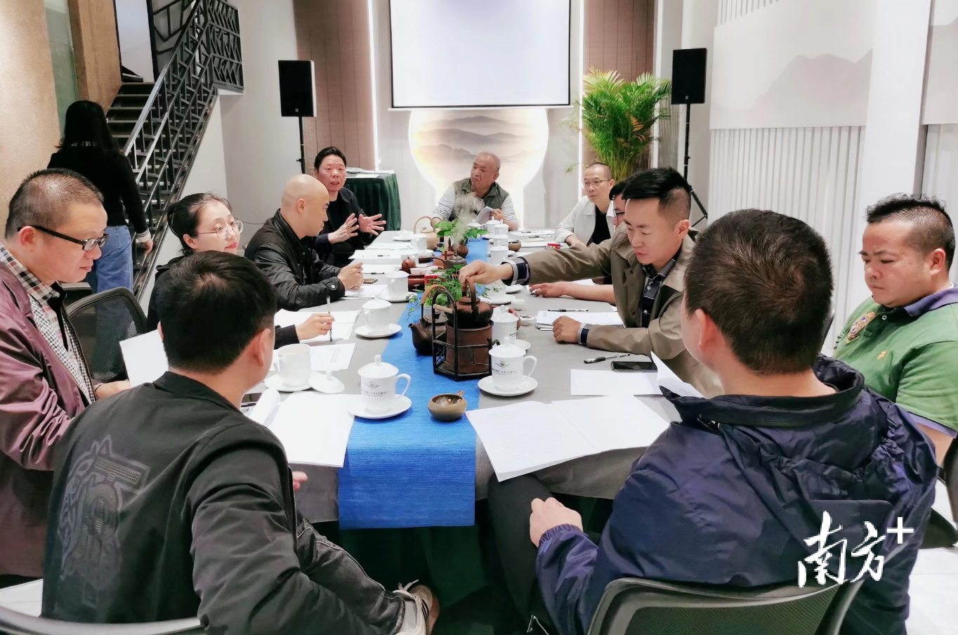 潮州工夫茶文化研究会开展相关学术研讨。受访者供图