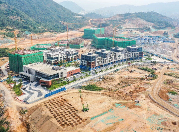 正在建设的惠阳（新圩）智能制造产业园梅龙湖智能制造产业新城。