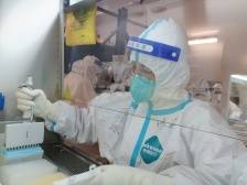 中大五院援沪医疗队员：在视频中见证了儿子的成长