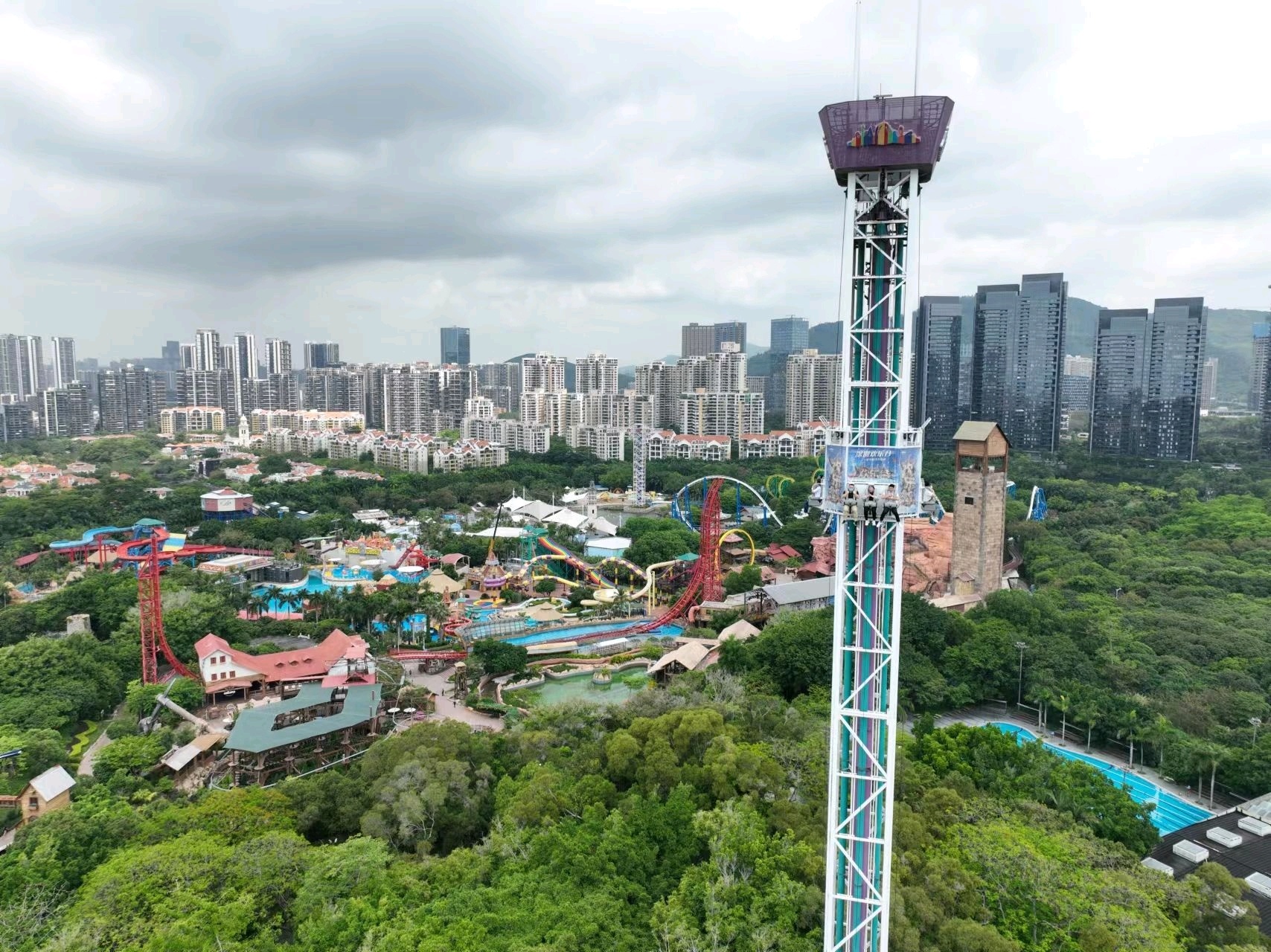 2022年的太空梭。 2022年的太空梭。