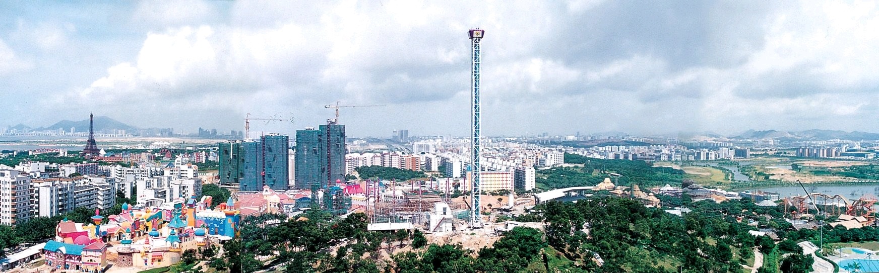 2006年的太空梭。 2006年的太空梭。