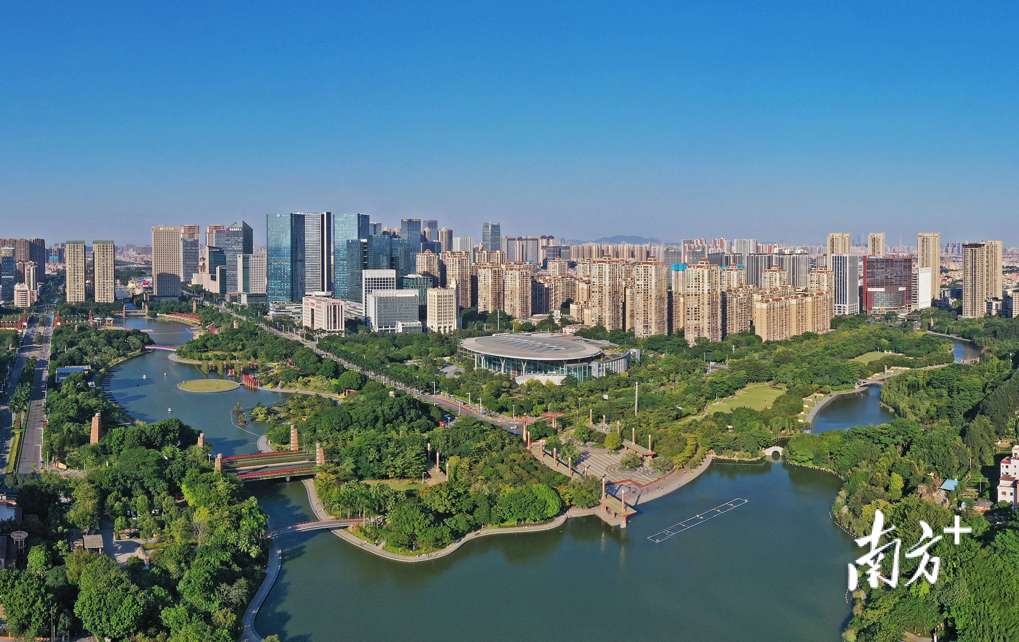 千灯湖。南方日报记者 戴嘉信 摄