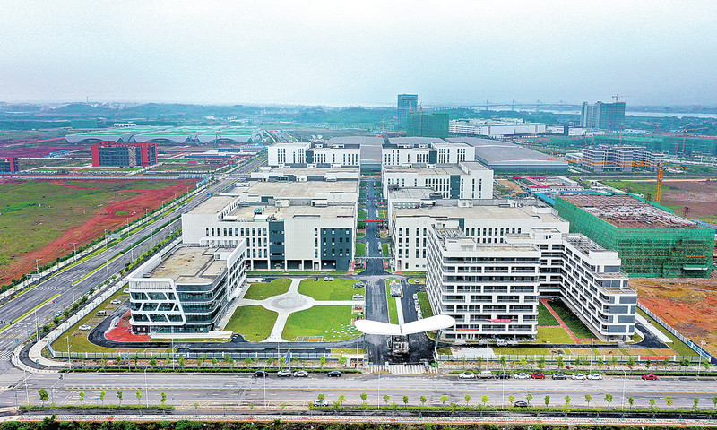 位于肇庆新区的粤港澳大湾区生态科技园面貌日新月异.梁小明 摄