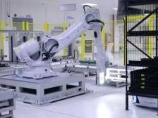 5G“剪辫子”后，千里之外也能一键炼钢｜走读工业互联网