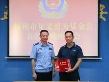 “暖心”村民李育先：纵身一跃勇救落水车主