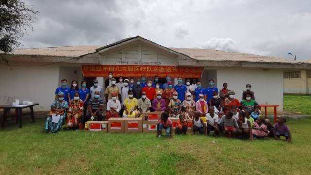 多图| 这批来自中山的援非医疗队又下乡义诊啦
