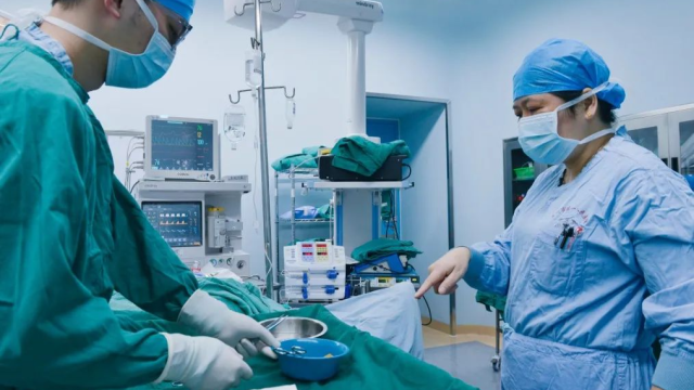 手术室内三十载，择一事而终一生