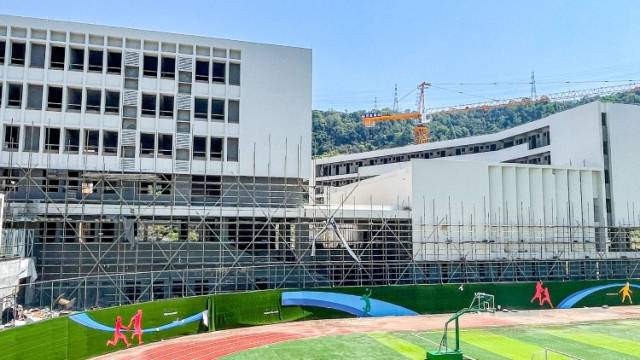 绿地杉禾田配套学校纠纷追踪：开发商被罚款100万｜专+帮