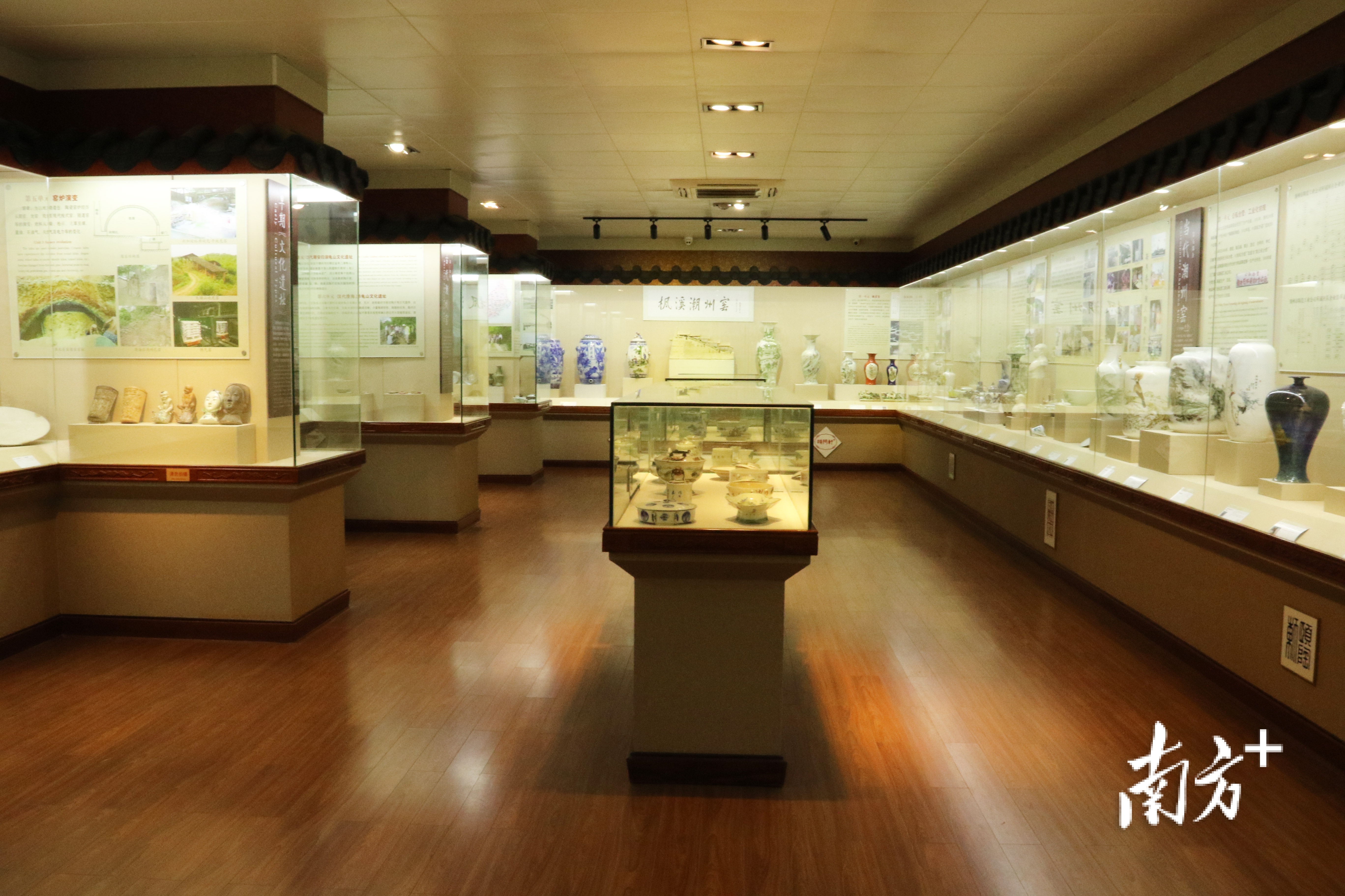 南方+ 黄敏璇 拍摄