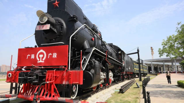 华南地区最大的铁路博物馆，开馆！坐标荔湾，寻找你我的“青春”