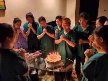 抗疫一线上的别样生日：她许下大家共同的心愿