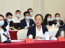 用党员干部辛苦一点换群众幸福更多一点