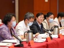 党代表热议十二届省纪委向省第十三次党代会的工作报告：坚持不懈推进全面从严治党向纵深发展