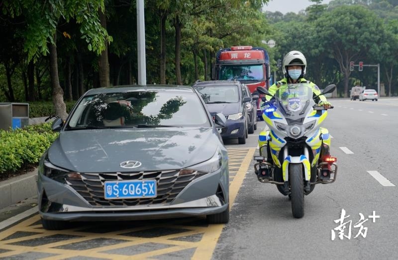 规范停车秩序，厚街交警再出招