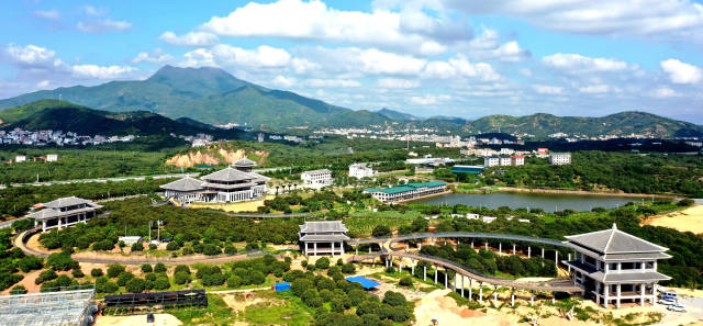 茂名荔枝国家现代农业产业园。
