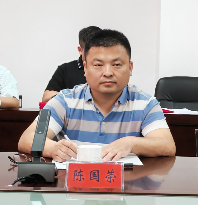 省农科院水稻研究所副所长陈国荣。