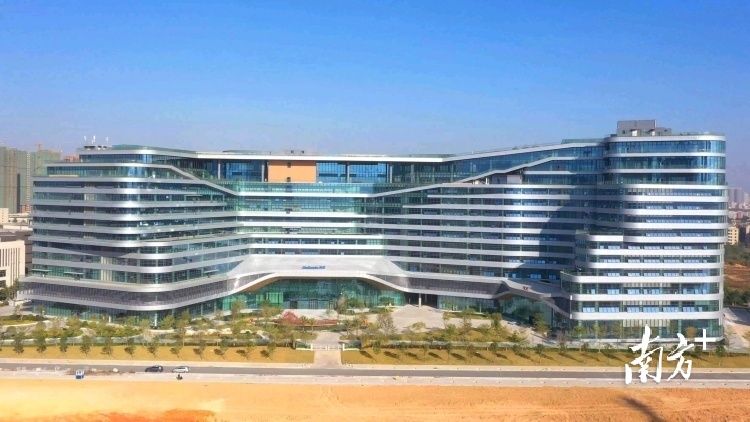 南方+ 王昌辉 拍摄