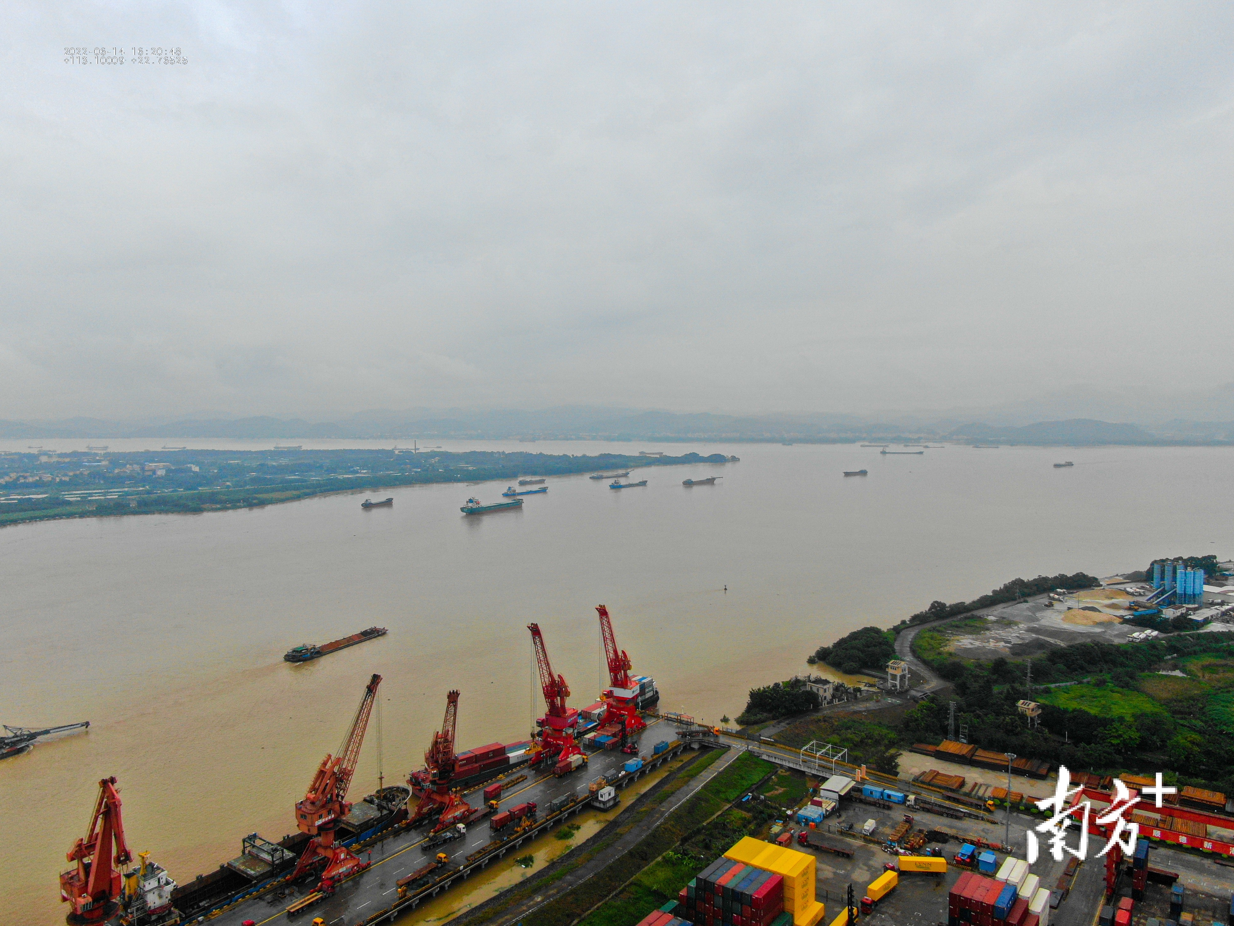 西江航拍。 西江航拍。