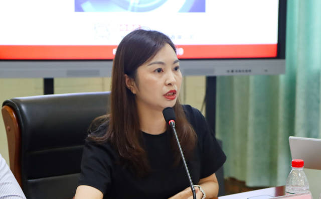 广东一人一亩田网络科技有限公司大客户部高级总监陈玉君。 广东一人一亩田网络科技有限公司大客户部高级总监陈玉君。