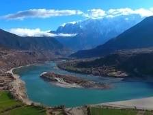 【沿着总书记的足迹】奋力谱写雪域高原发展新篇章